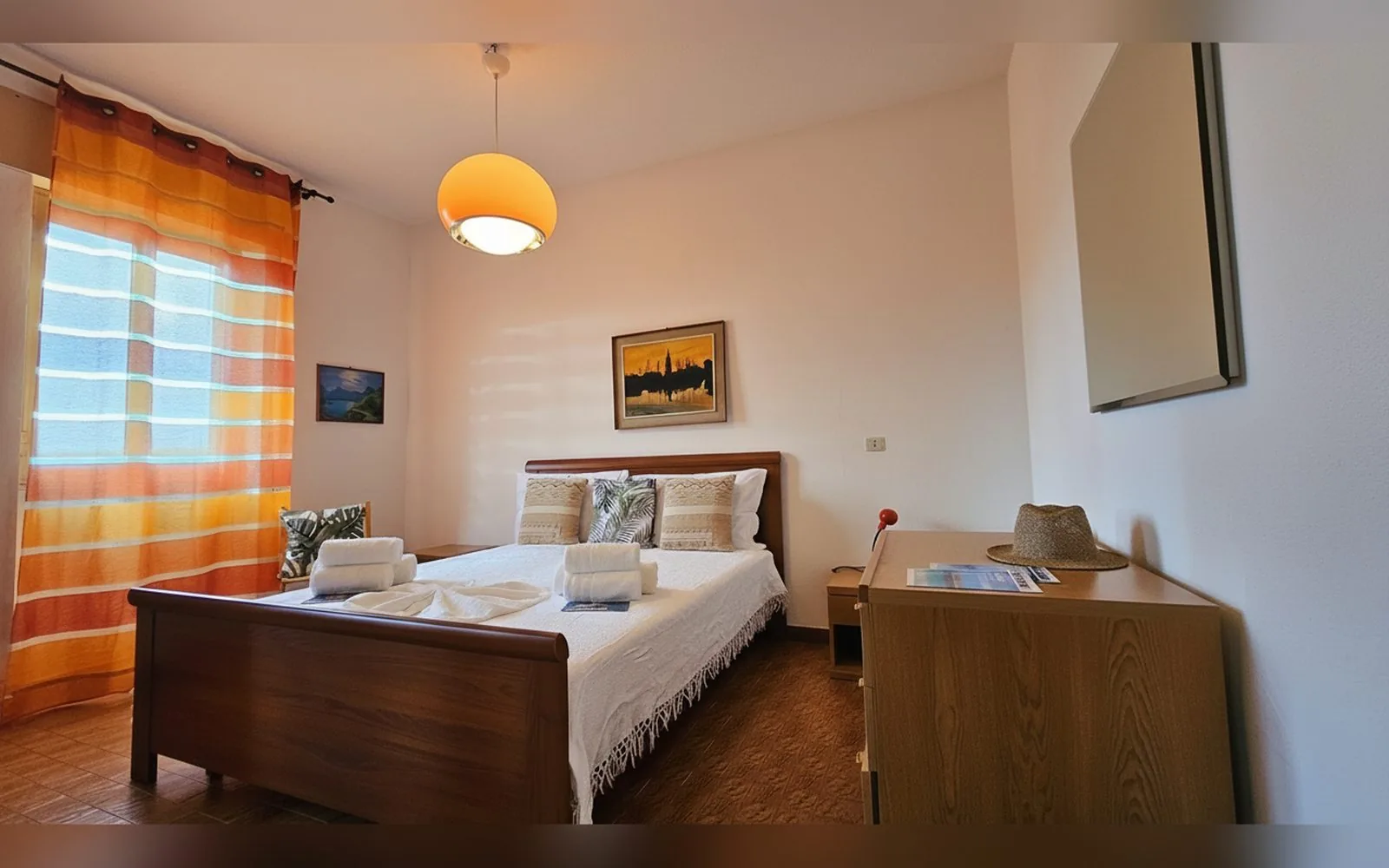 Villa Jolies, 